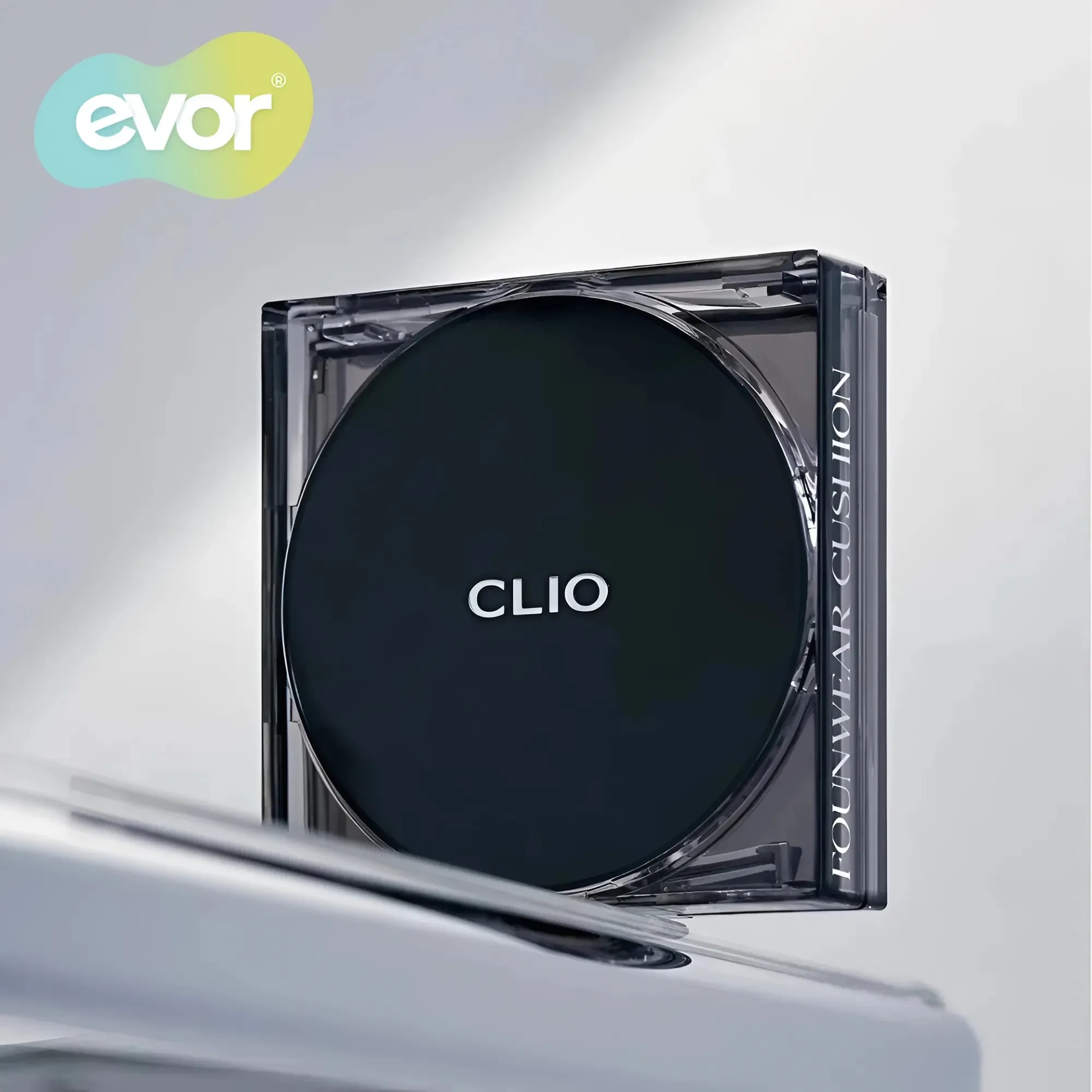 Cushion-Clio-co-dat-khong
